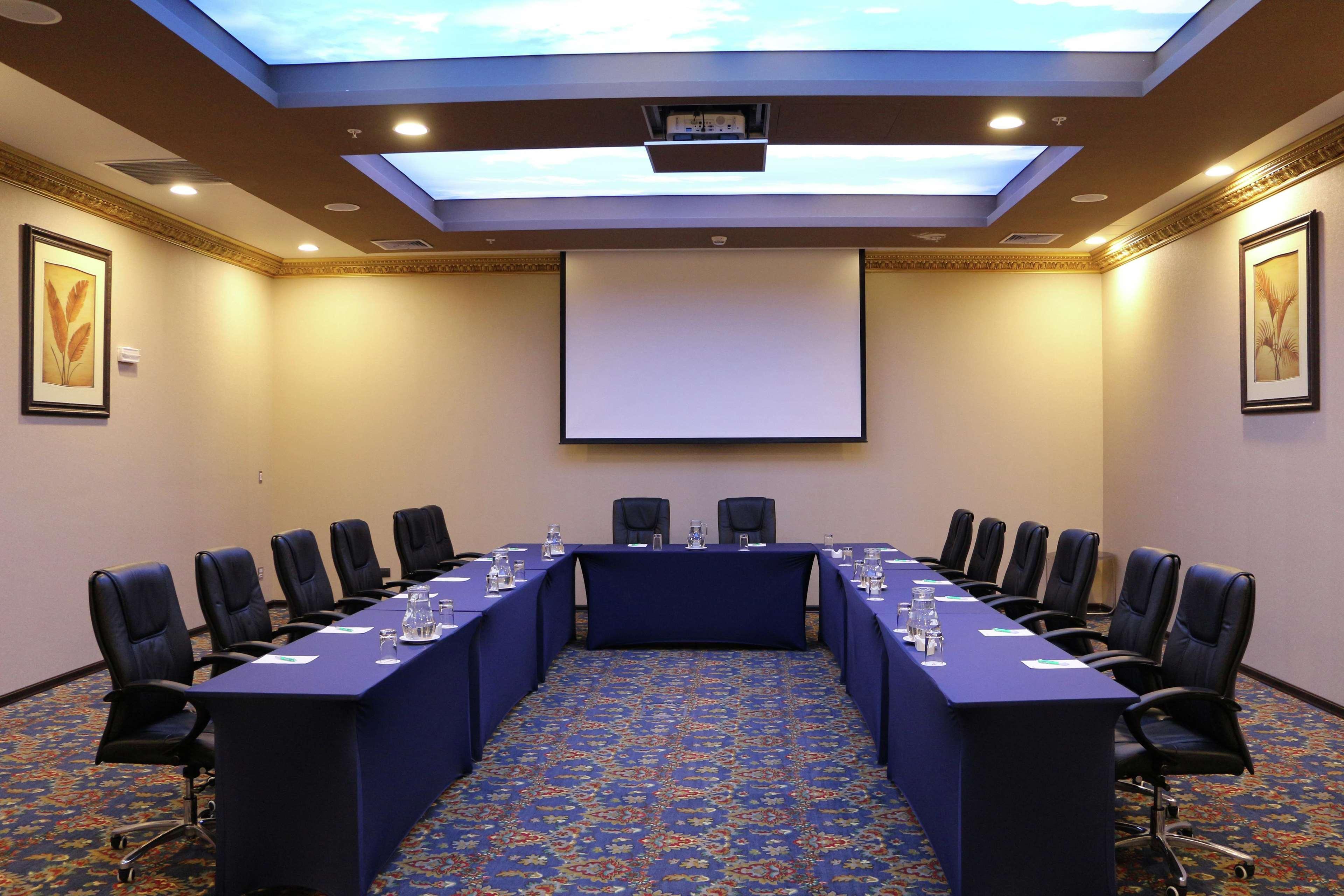 Hilton Garden Inn Lima Surco Exterior photo