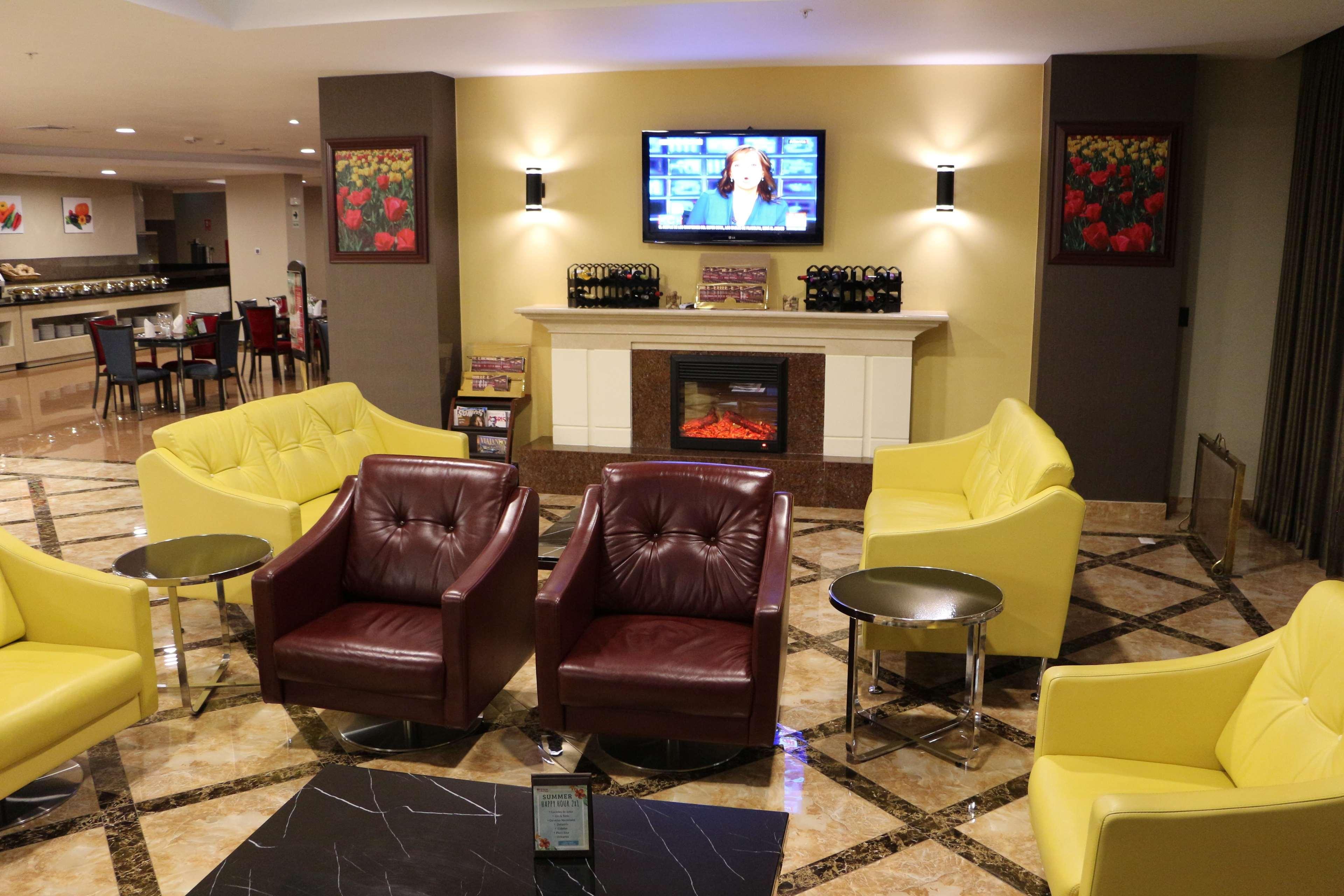 Hilton Garden Inn Lima Surco Exterior photo